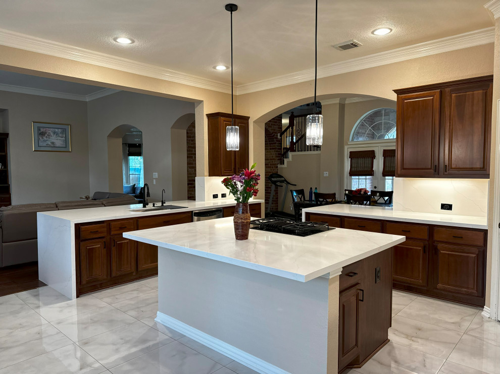 Transitional Master Bath & Kitchen Remodel