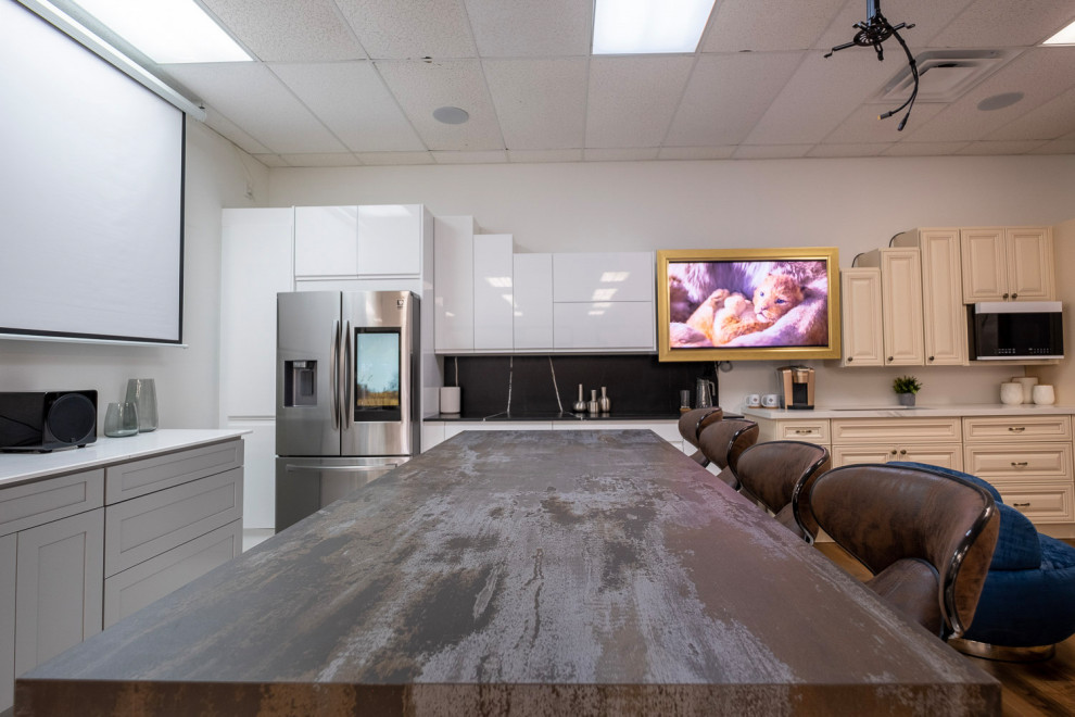 iFloors Showroom