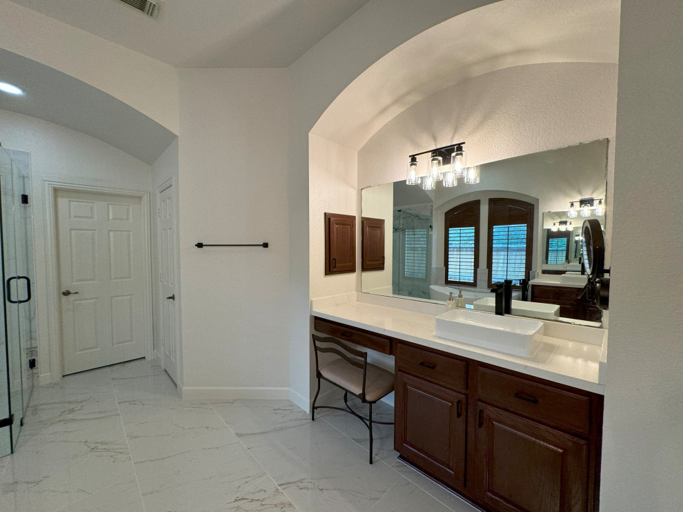 Transitional Master Bath & Kitchen Remodel