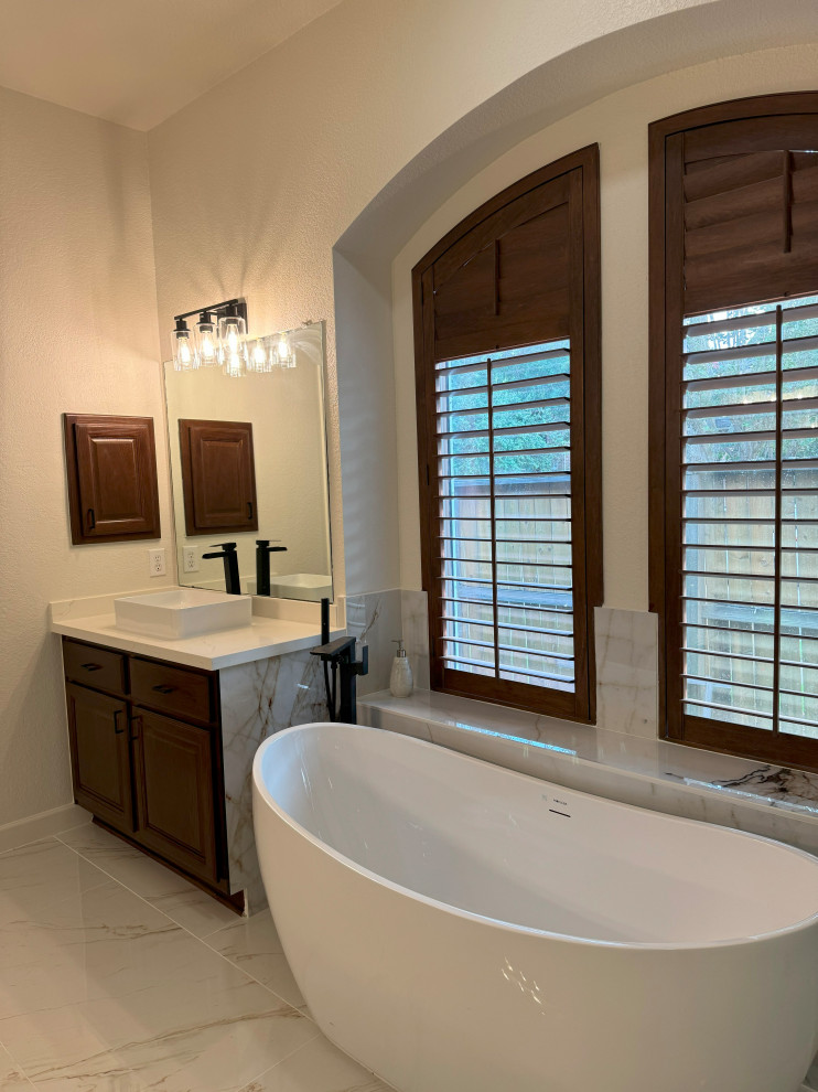 Transitional Master Bath & Kitchen Remodel